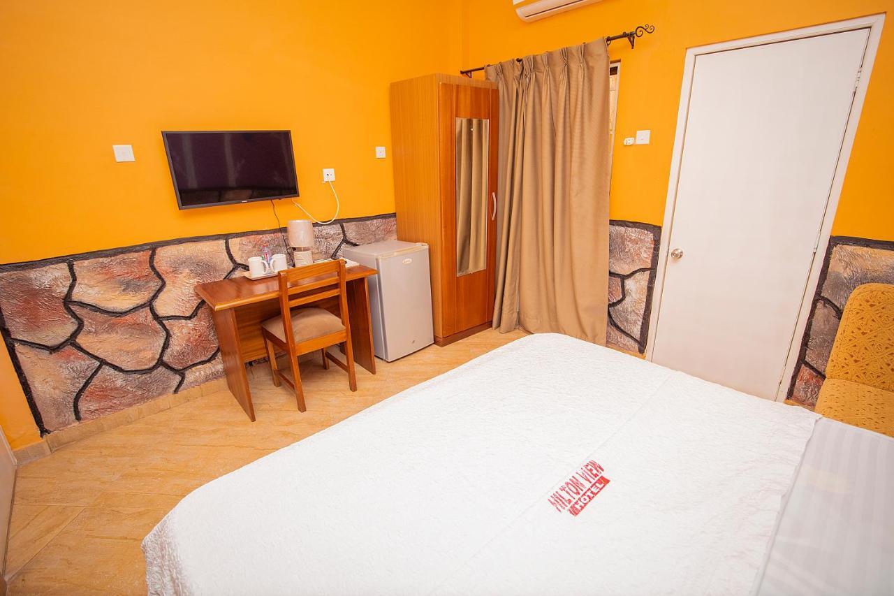 Hilton View Hotel Ogbodjo Kültér fotó