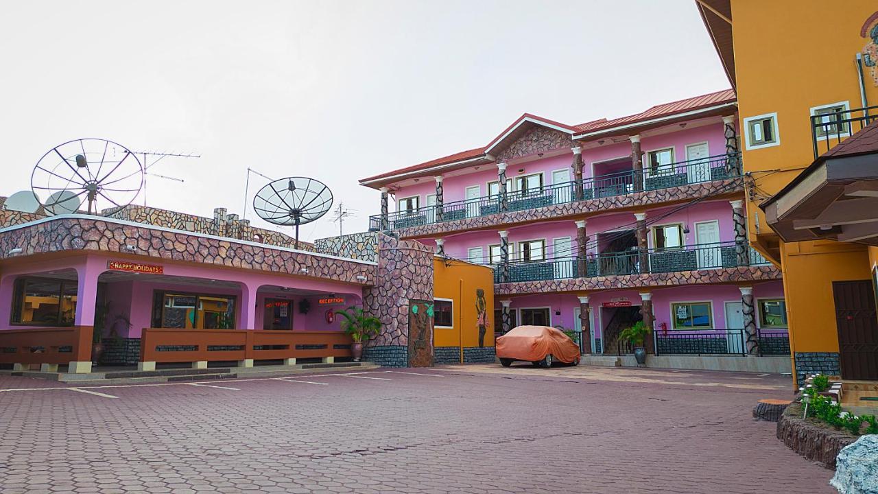 Hilton View Hotel Ogbodjo Kültér fotó