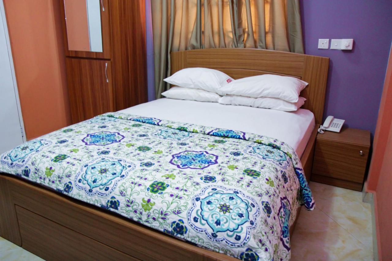 Hilton View Hotel Ogbodjo Kültér fotó