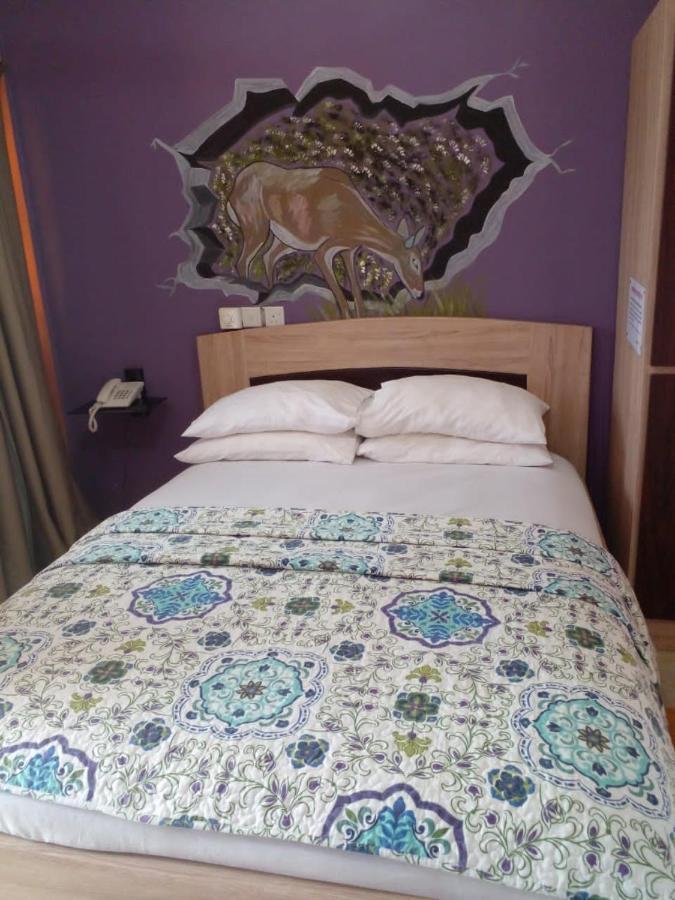 Hilton View Hotel Ogbodjo Kültér fotó